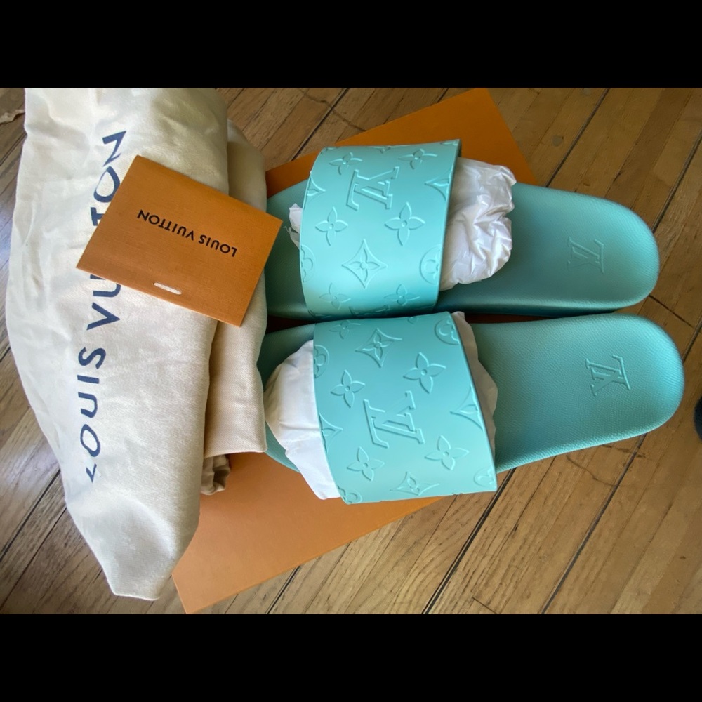 Louis Vuitton WATERFRONT MULE Aqua Green size 43.5